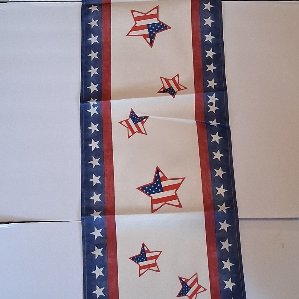 Patriotic Gnome Display Runner New No Tag - Picture 3 of 8